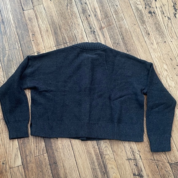 Quince Cropped Cardigan, Charcoal, Size M - Picture 4 of 4